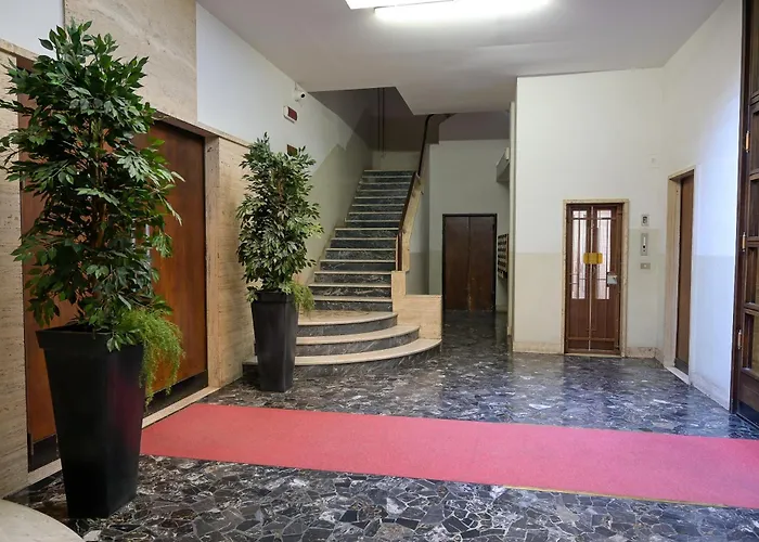 Tuliphouse Marconi * Boloňa