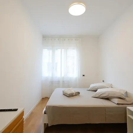 Tuliphouse Marconi Apartmán *